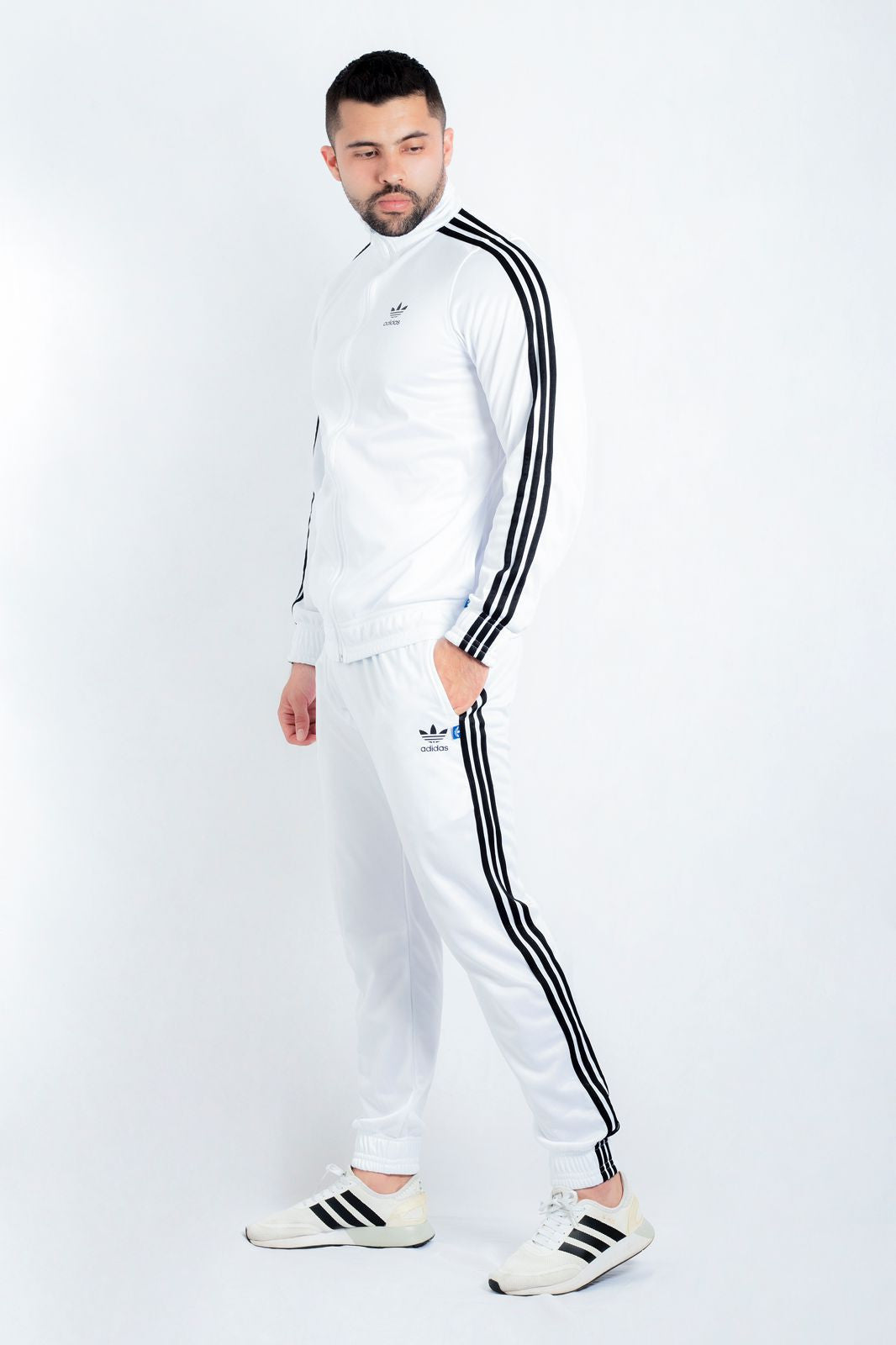 Conjunto Adidas - Hombre y Mujer (Buzo y Pantalón)